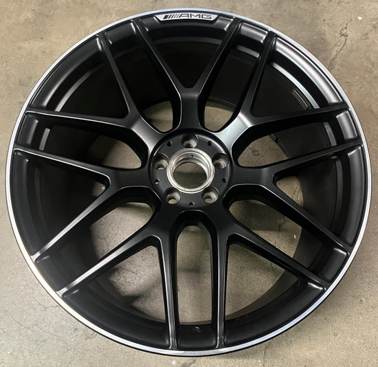 ONE 2020-2025 Mercedes GLE53 GLE63 AMG OEM 22" Forged Rear Wheel Rim A1674014500