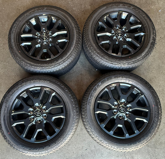 2024-2025 Toyota Tundra Platinum OEM 20" Dark Gray Wheel Rim & Bridgestone Dueler H/T 685 265/60R20 Tire Set of 4 | 426110C310
