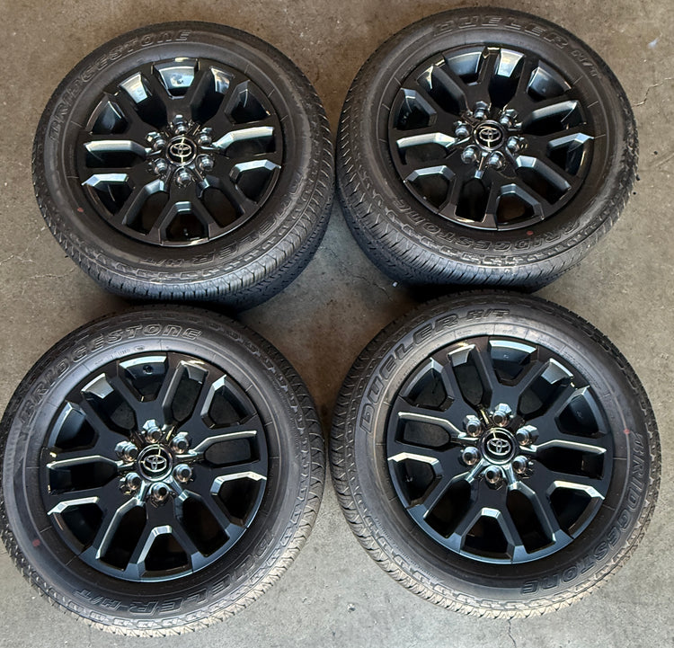 2024-2025 Toyota Tundra Platinum OEM 20" Dark Gray Wheel Rim & Bridgestone Dueler H/T 685 265/60R20 Tire Set of 4 | 426110C310
