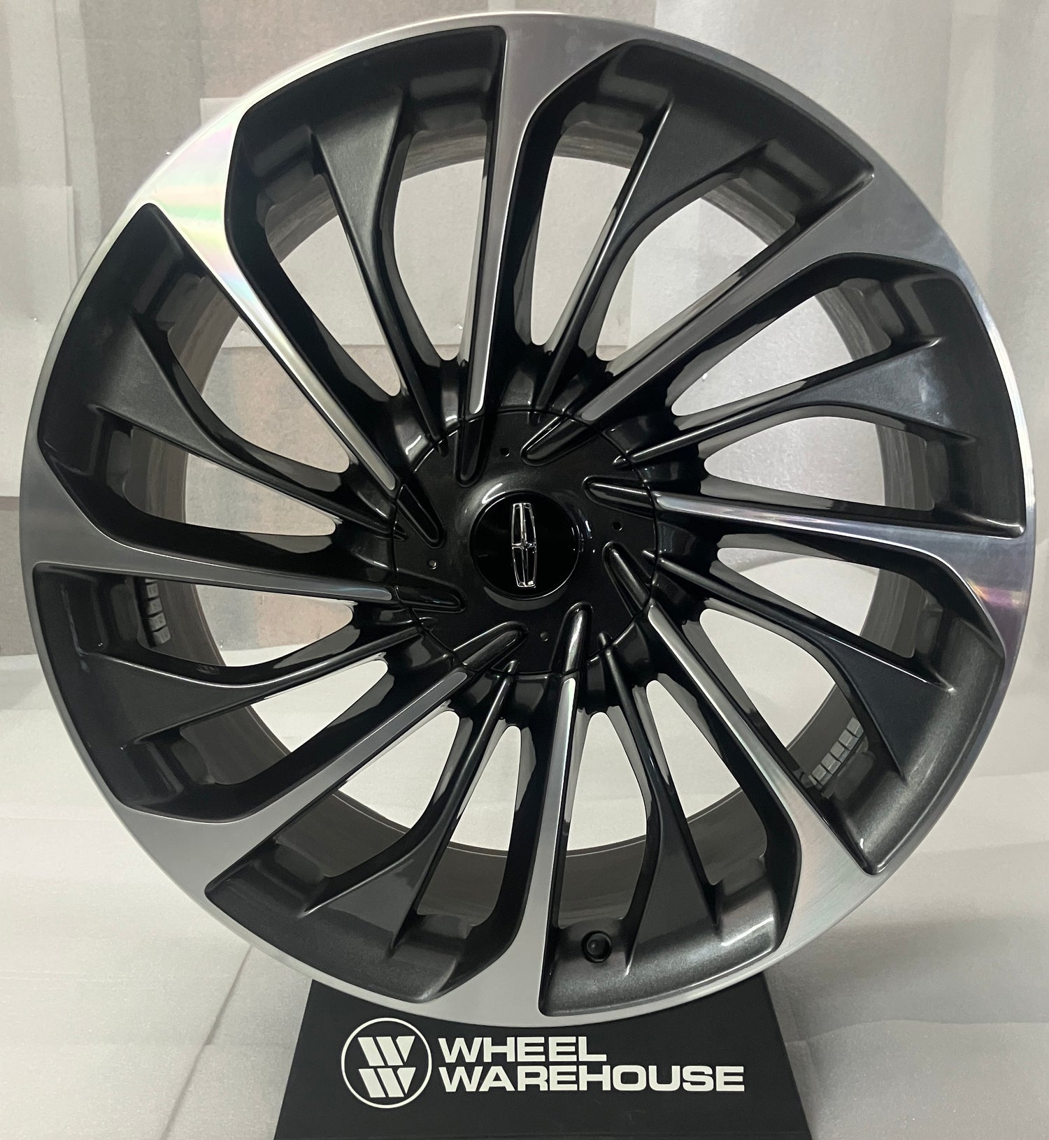 2020-2026 Lincoln Aviator OEM 22" Machined Face Charcoal Wheel Rim | LC5C-1007-G1E | 10241A
