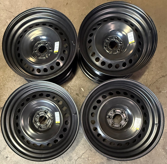 Four factory 2026 Chevy GMC 1500 Transport Steel 24 Wheels Rims 84939882 OEM Black