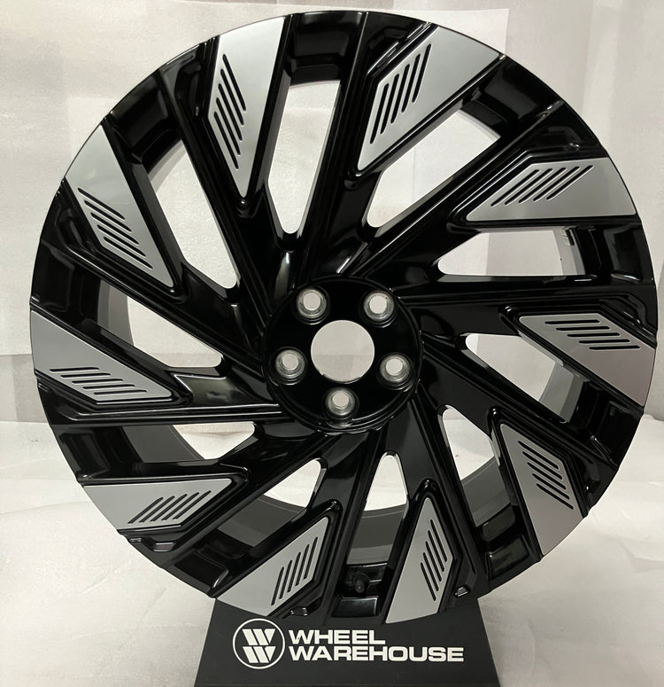2024-2026 Lincoln Nautilus OEM 22 Inch Black Silver Wheel Rim Take-Off
