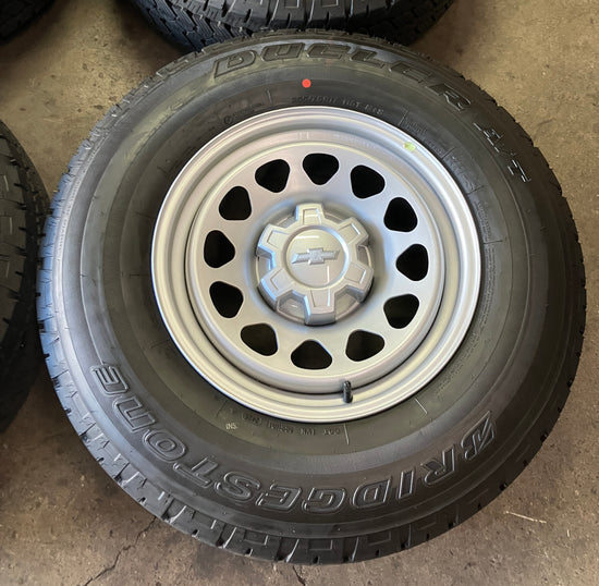 2025 Chevy Silverado 1500 Factory Steel Wheels Tires Rims 8130 OEM Bridgestone AT 255/75/17