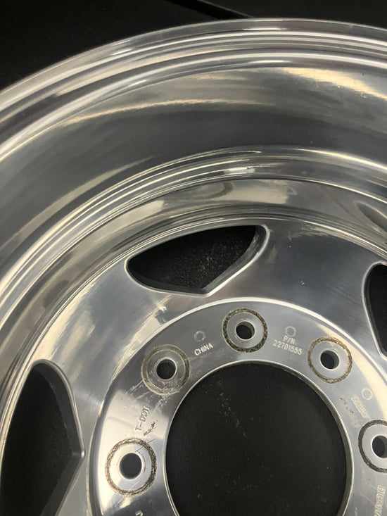 ONE 2011-2022 CHEVY GMC 3500 Dually Rear Factory 17 Wheel Rim OEM 5520