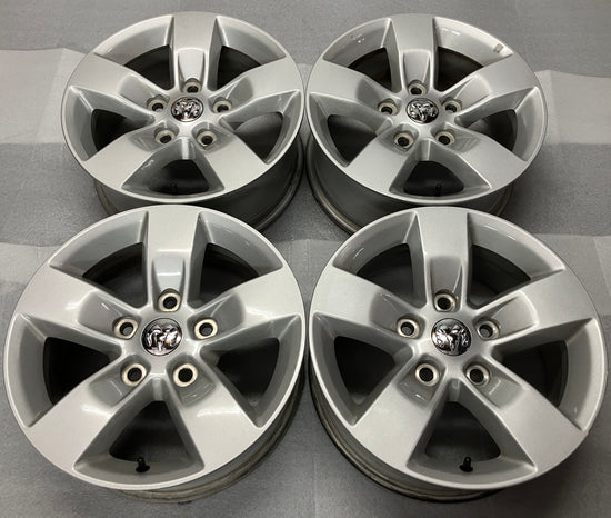 Sold Four 2019-2024 RAM 1500 Classic 17 Wheels Rims 1UB12GSAAA OEM 2448 Silver