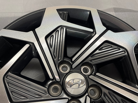 (1) One 2022 Hyundai Palisade Factory 20 Wheel OEM Rim 52910S8350