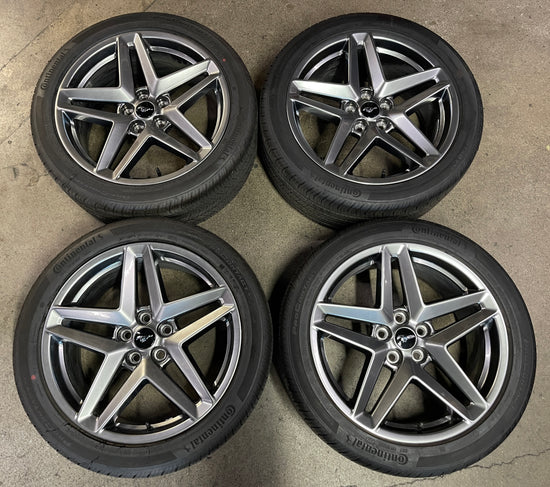 2026 Ford Mustang GT Factory 19 Wheels Tires Rims Hyper Silver OEM 255/40/19