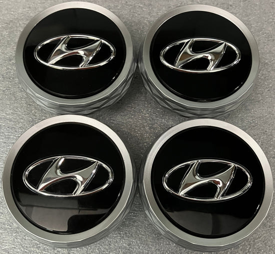 Set of 4 Genuine Factory OEM Hyundai Palisade Factory OEM Center Caps 52960-L1200