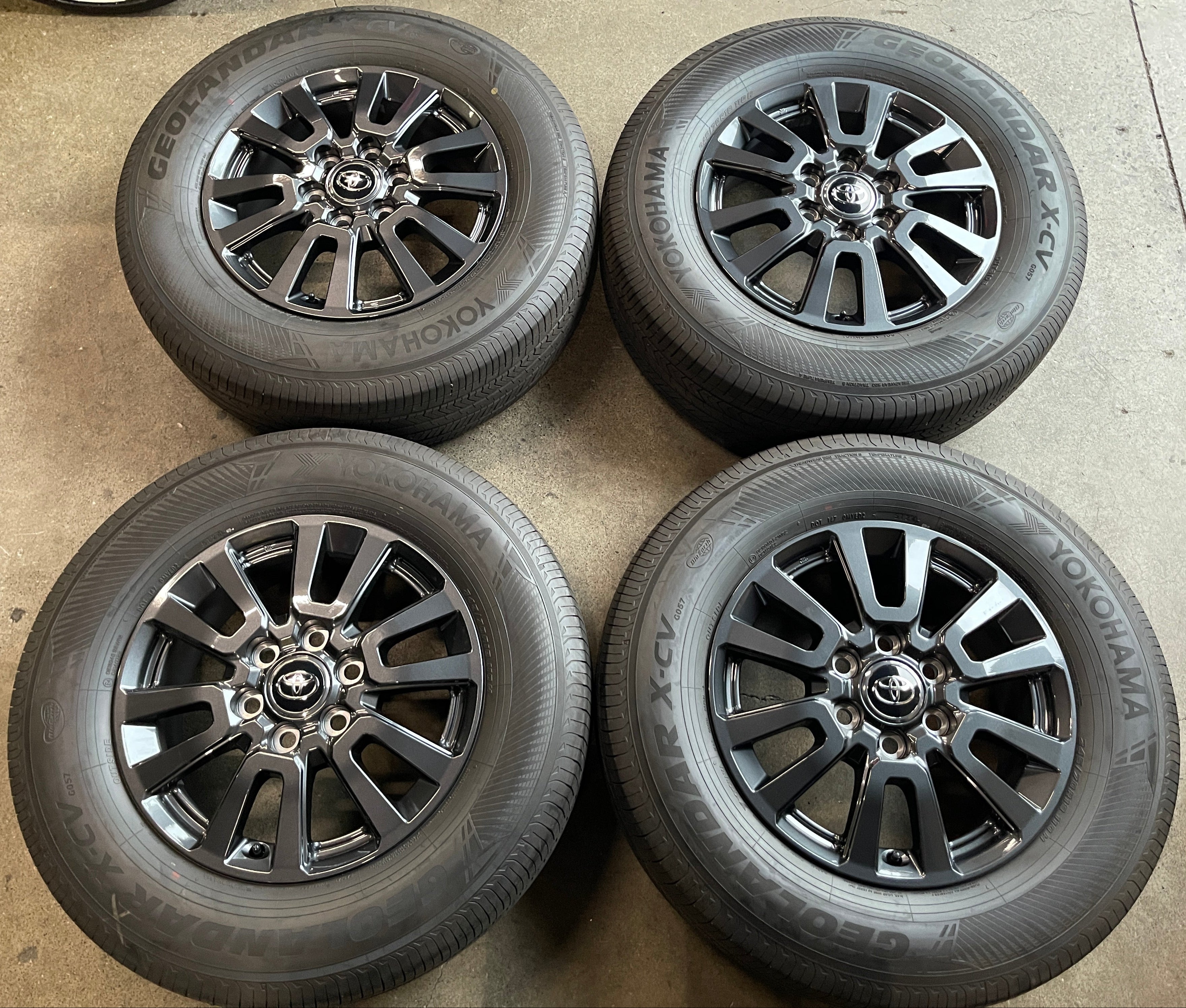 ◆TOYOTA ホイール18インチ★235/50R18★2024年ラジアルタイヤ 2024-2026 Toyota Land Cruiser Tacoma Factory 18