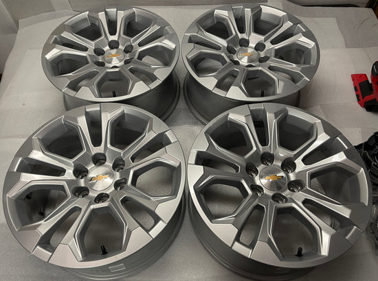 Four 2026 Chevy Silverado 1500 Factory 20 Wheels OEM Rim Tahoe Suburban 84775278