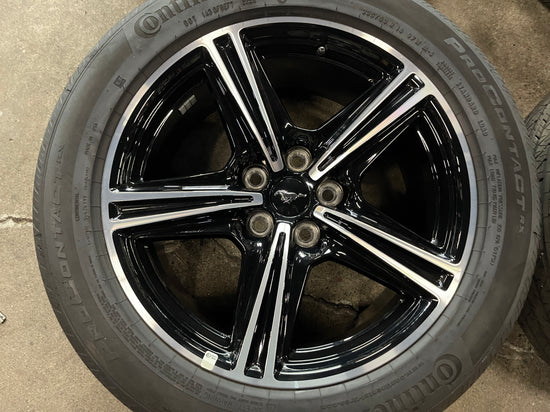SOLD 2025 Ford Mustang GT Factory 18 Wheels Tires Rims OEM PR3C1007AA 235/50/18 Continental