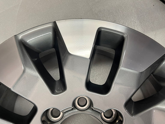 Sold Single (1) 2025 Chevrolet Silverado 2500 Machined Grey 20 Wheel Rim 14032 OEM 84742718